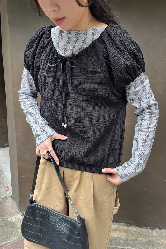 蓬袖鬆緊泡泡上衣